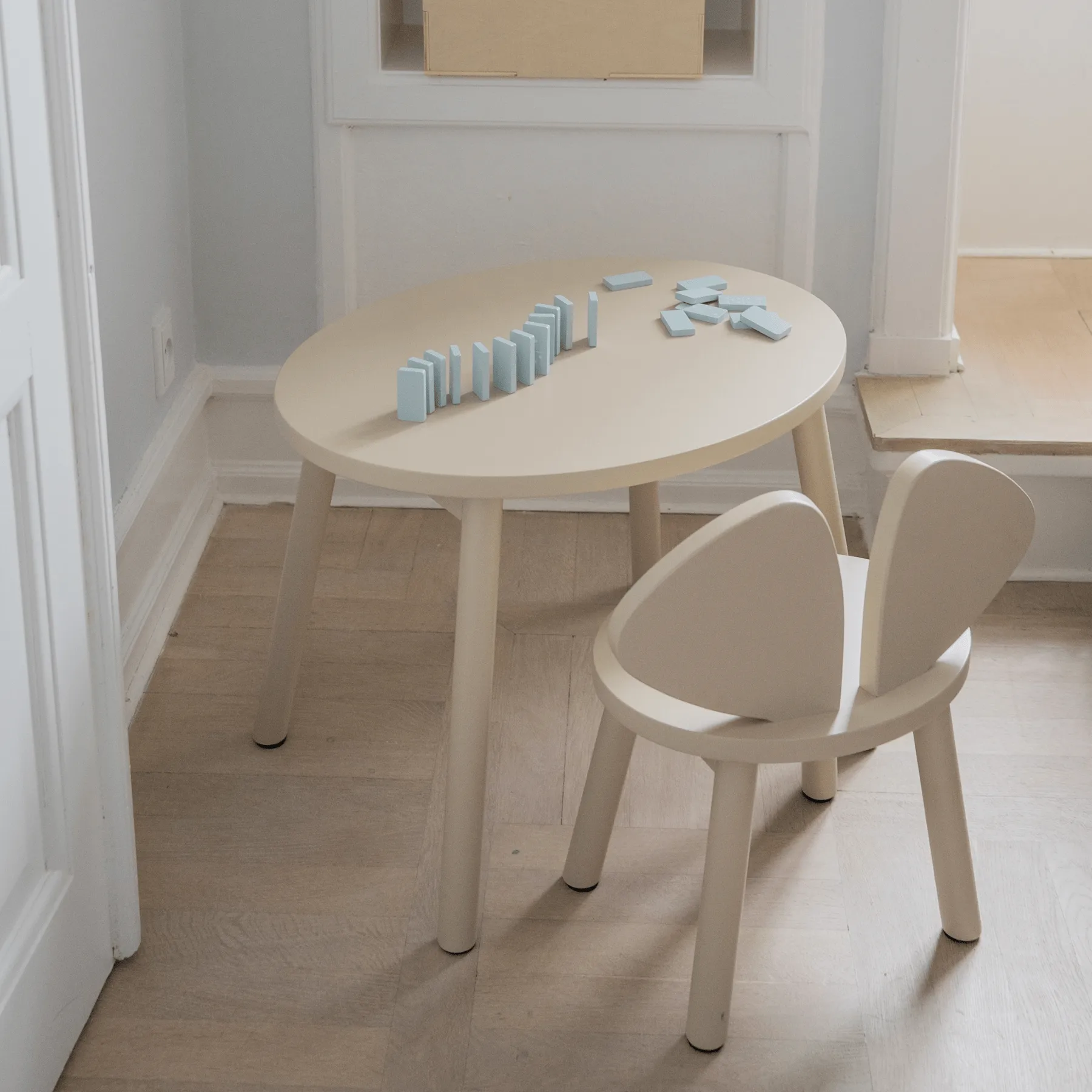 Mouse sæt børnestol + bord, Beige Nofred