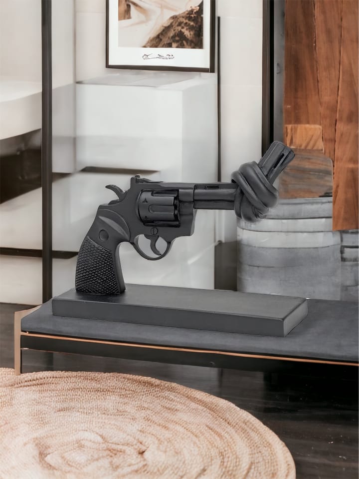 Soft black 19 cm, Sort Non Violence