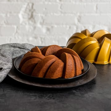 Nordic Ware 75th anniversary braided bundt bageform - 2,4 L - Nordic Ware