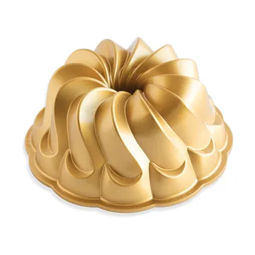 Nordic Ware pirouette bundt bageform 2,4 l - Guld - Nordic Ware