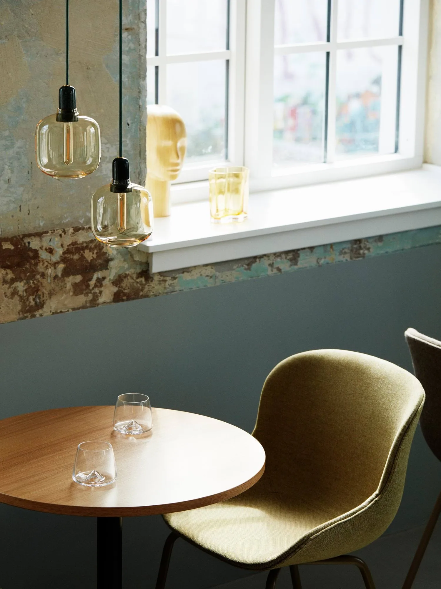 Amp lampe lille, guld-grøn Normann Copenhagen
