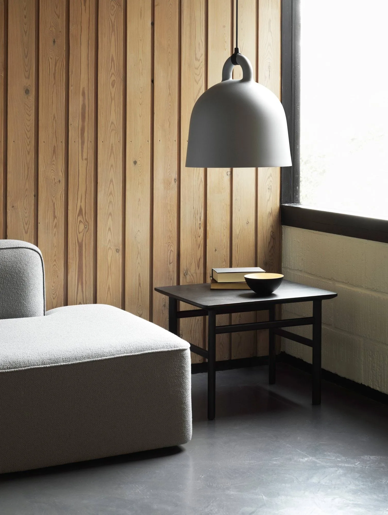 Bell lampe grå, Large Normann Copenhagen