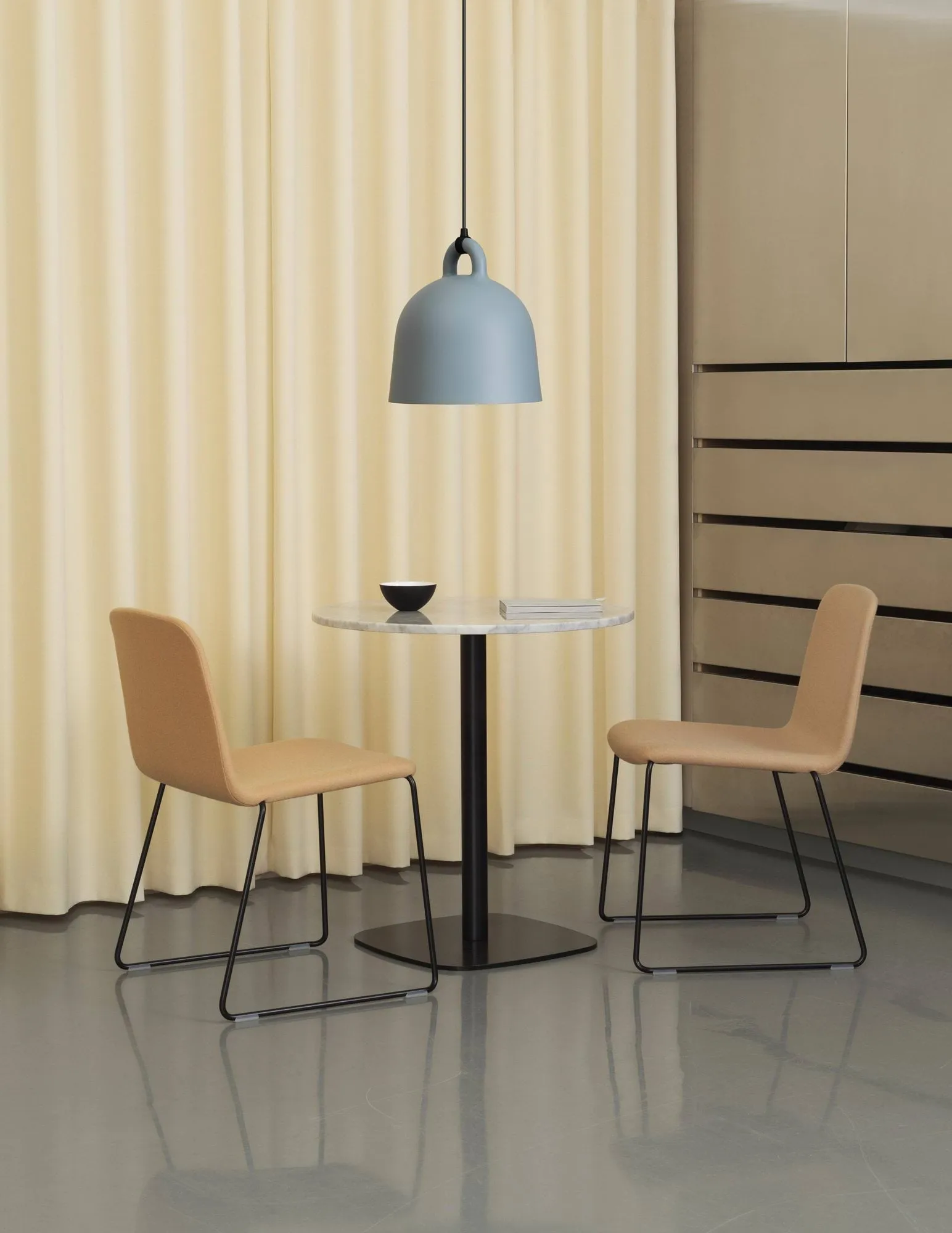 Bell lampe grå, medium Normann Copenhagen