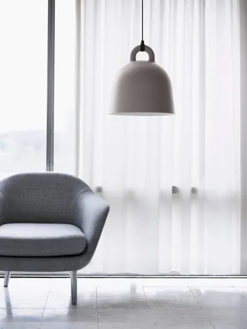 Bell lampe sand - medium - Normann Copenhagen