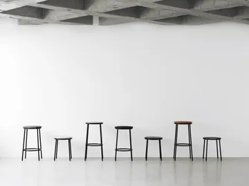 Circa barstol 65 cm - Sort aluminium - Normann Copenhagen