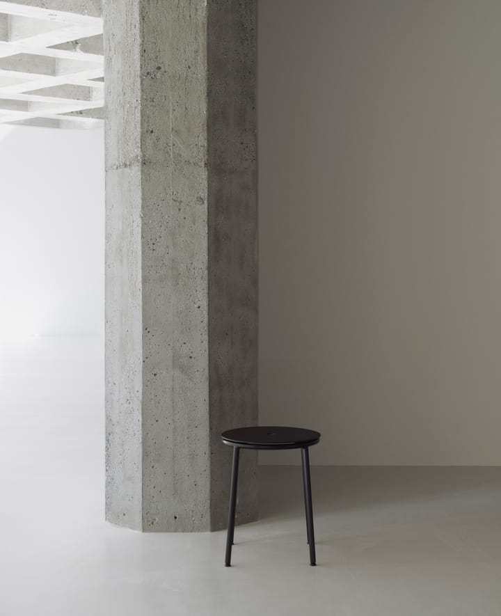 Circa taburet 45 cm, Sort aluminium Normann Copenhagen
