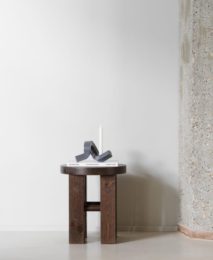 Crooked lysestage 1, Warm grey Normann Copenhagen