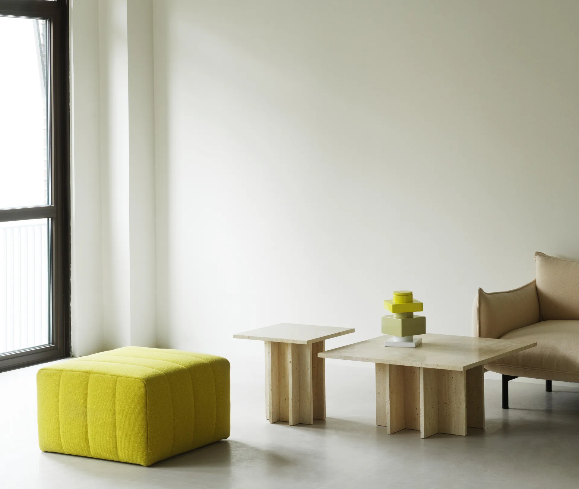 Edge sofabord lille, Travertine Normann Copenhagen