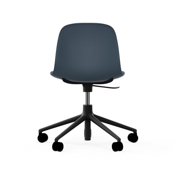 Form chair drejestol, 5W kontorstol - blå, sort aluminium, hjul - Normann Copenhagen