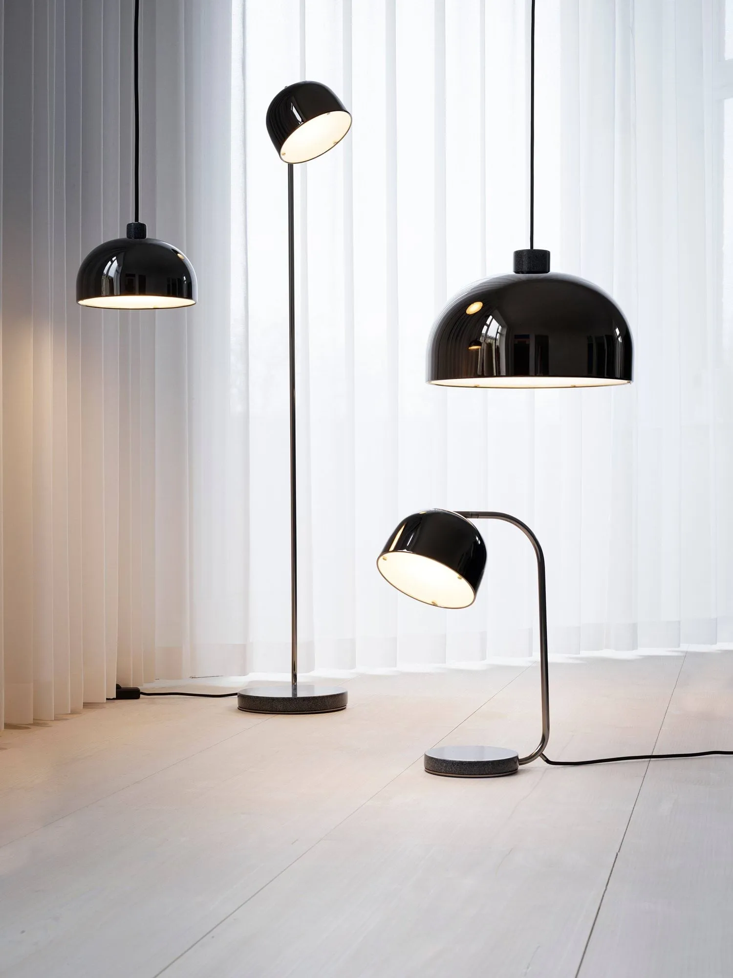 Grant gulvlampe, black Normann Copenhagen