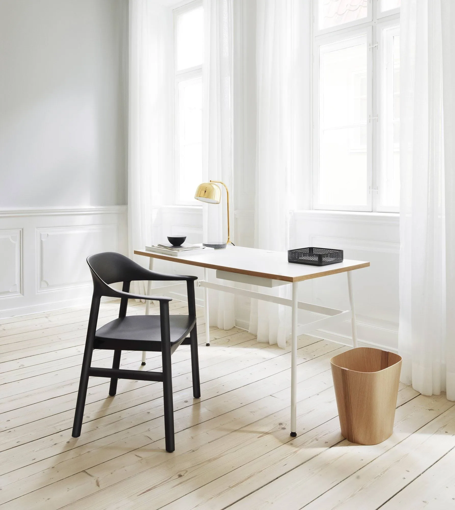 Herit karmstol eg, White Normann Copenhagen