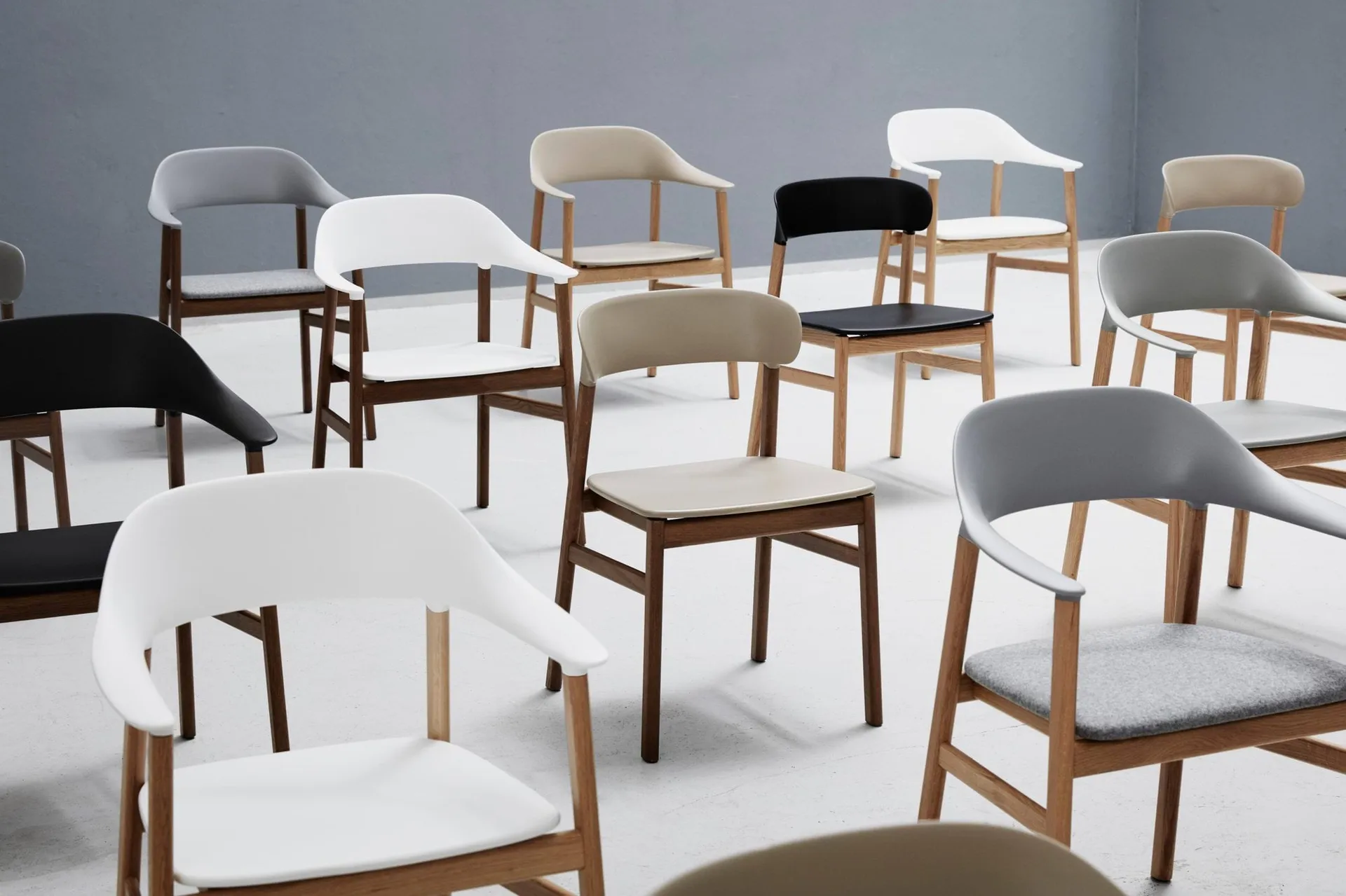Herit stol røget eg, Sand Normann Copenhagen