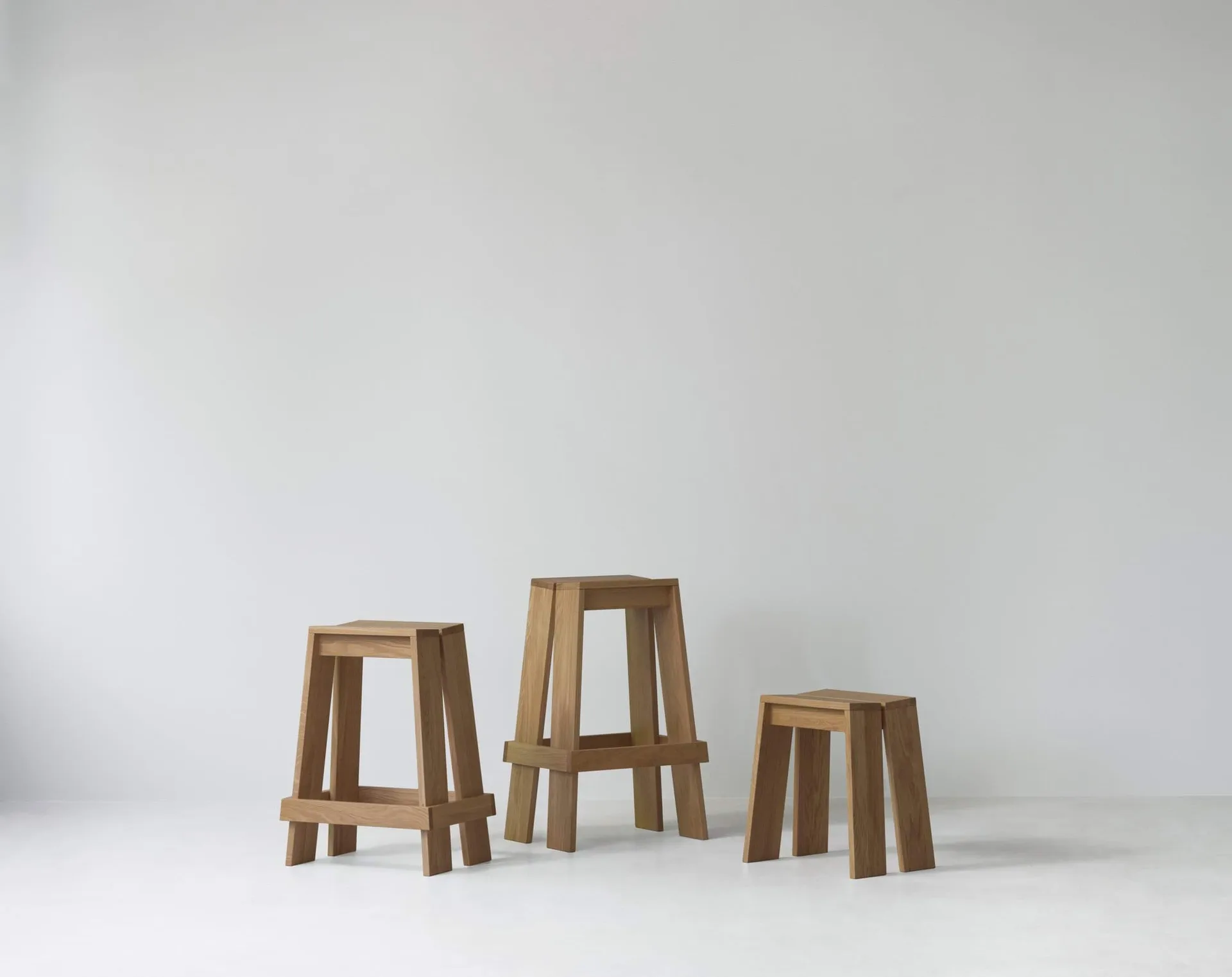 Let barskammel 65 cm, Oak Normann Copenhagen