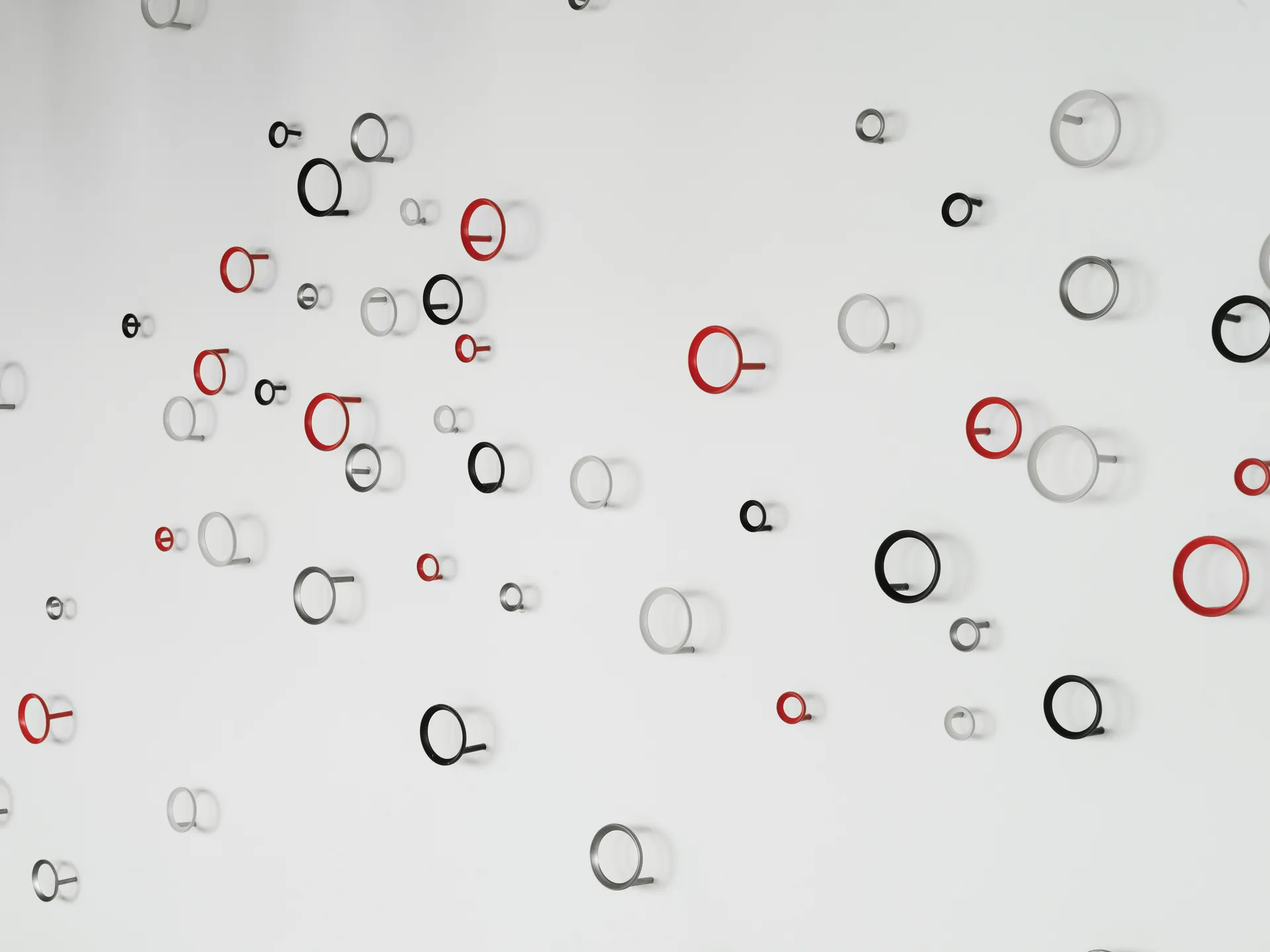 Loop krog small Ø4,4 cm, Black Normann Copenhagen