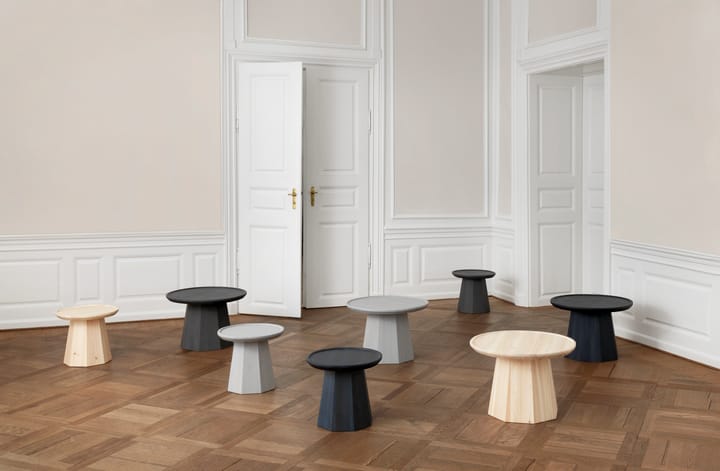 Pine table small sidebord Ø45 cm H:40,6 cm, Dark Blue Normann Copenhagen