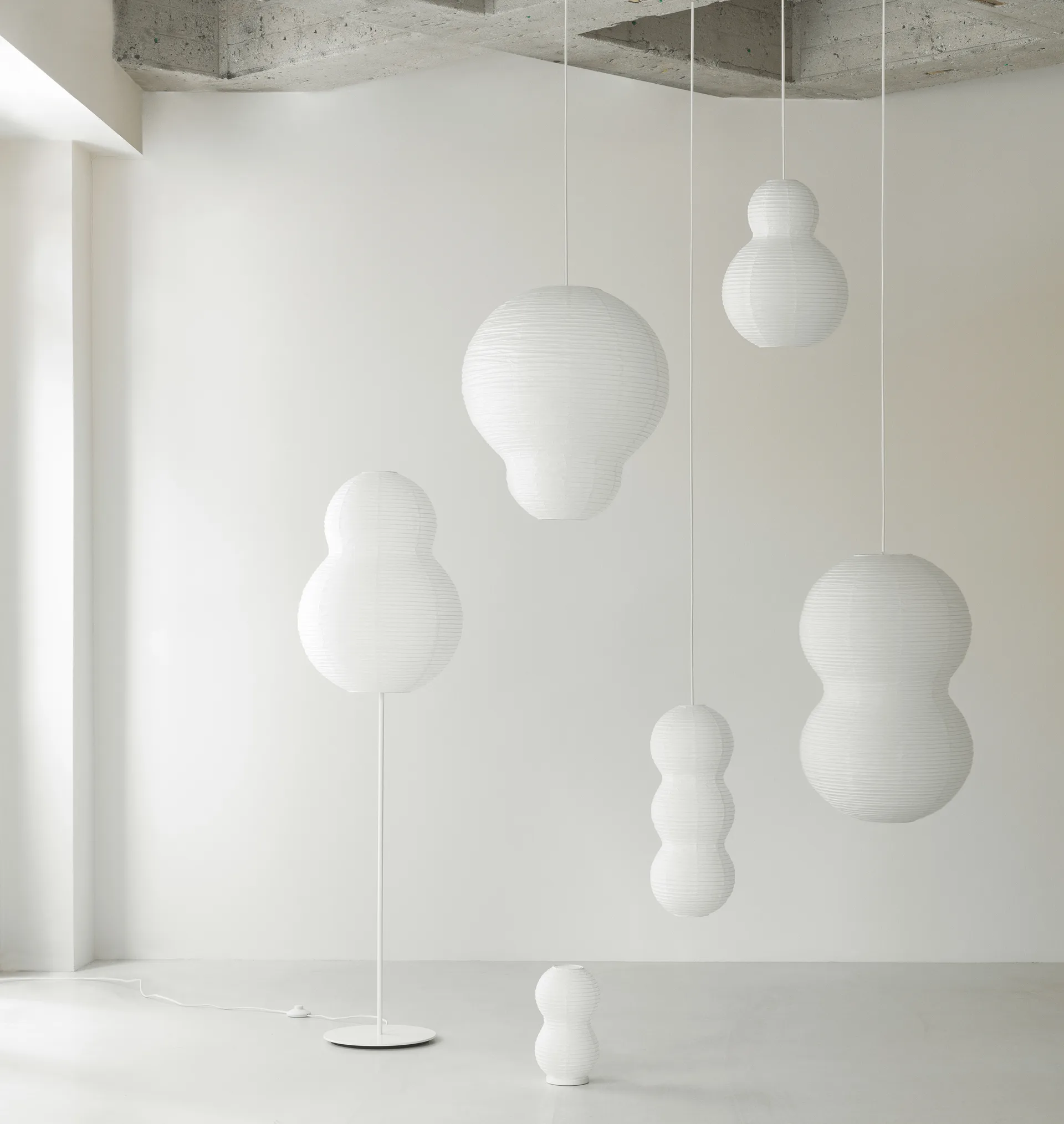 Puff Bubble lampe 35x50 cm, Hvid Normann Copenhagen