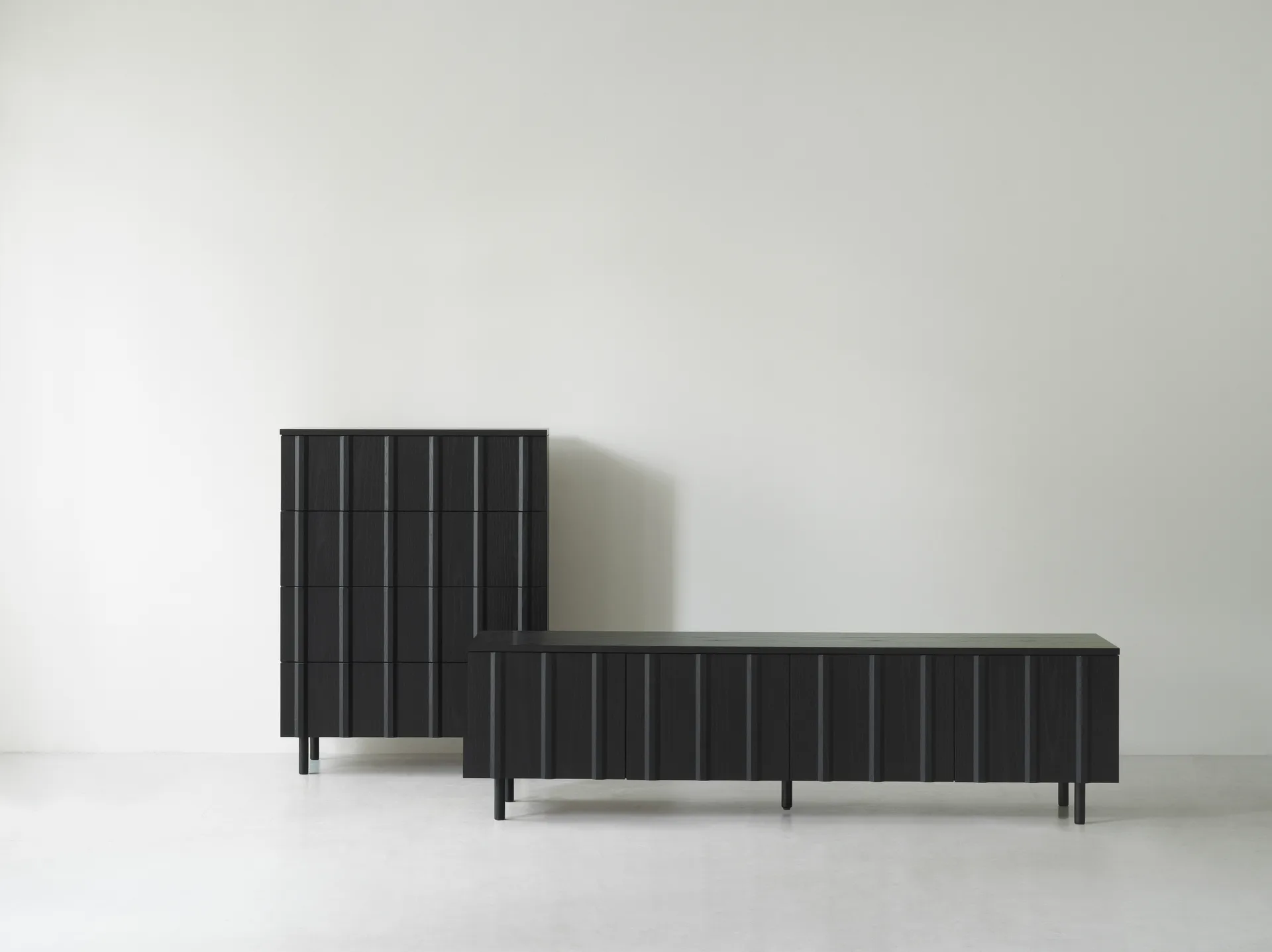 Rib dresser 4 skuffer, Soft Black Normann Copenhagen