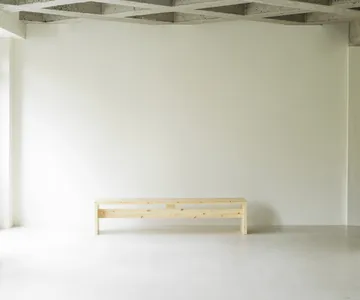 Stretch bænk - Fyrretræ, 200 cm - Normann Copenhagen