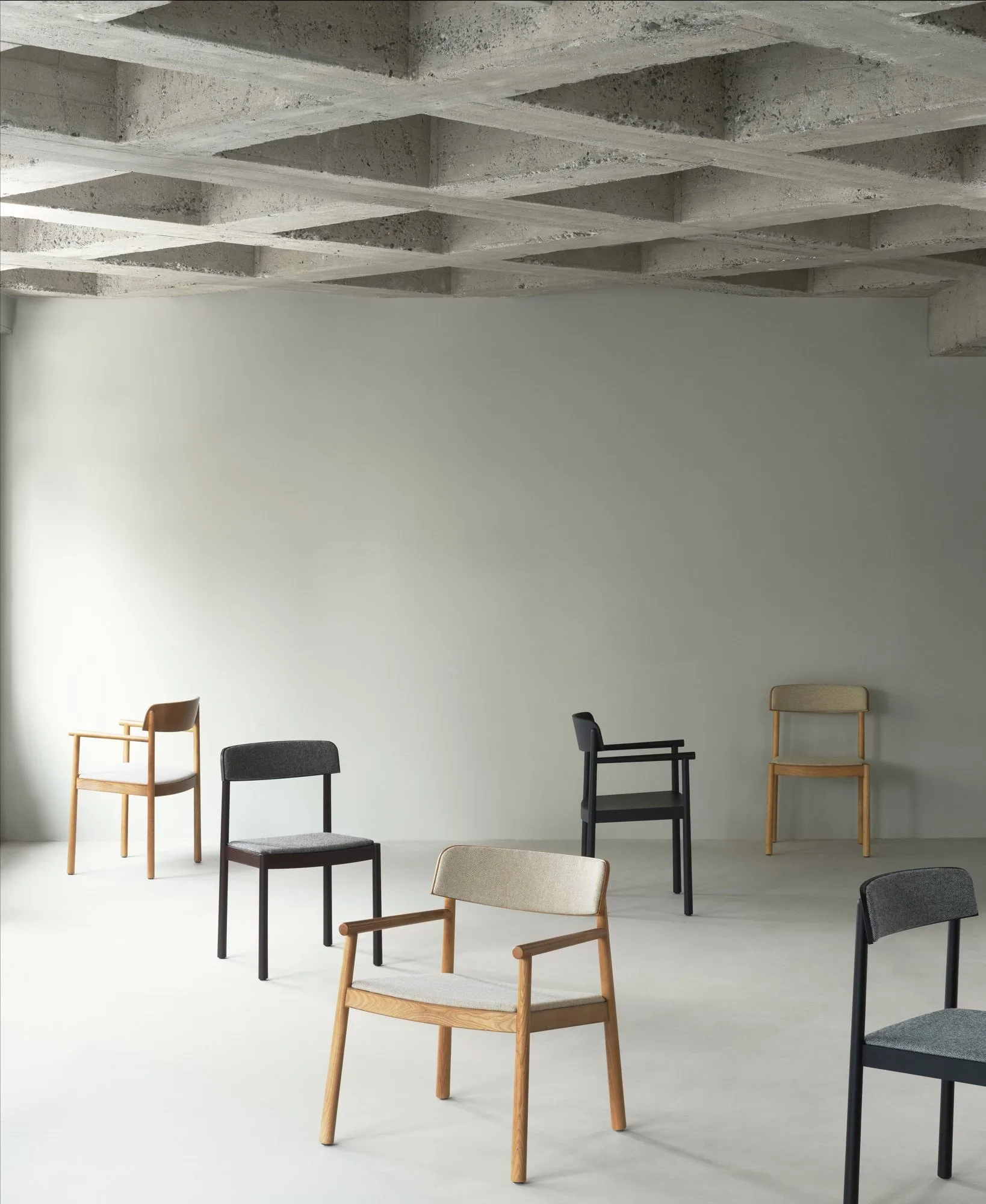 Timb stol, Brown ash Normann Copenhagen
