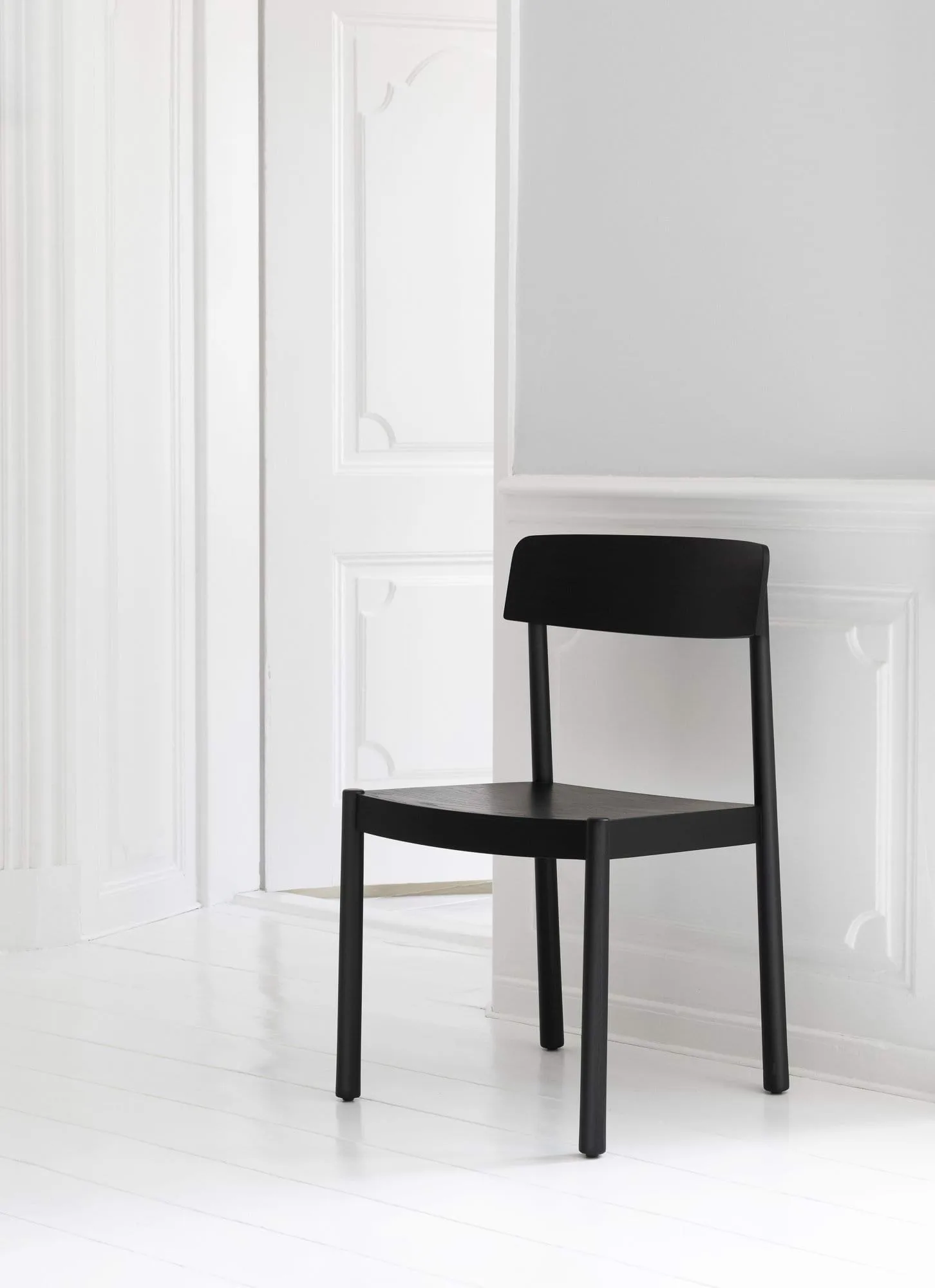 Timb stol med hynde, Black/Ultra leather - Black Normann Copenhagen