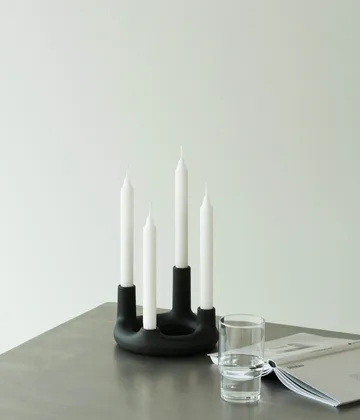 Trin lysestage - Sort, Ø17,7x11,8 cm - Normann Copenhagen
