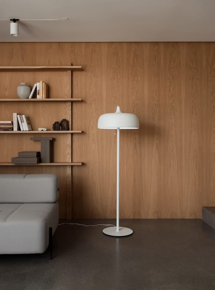 Acorn gulvlampe, Mat hvid Northern