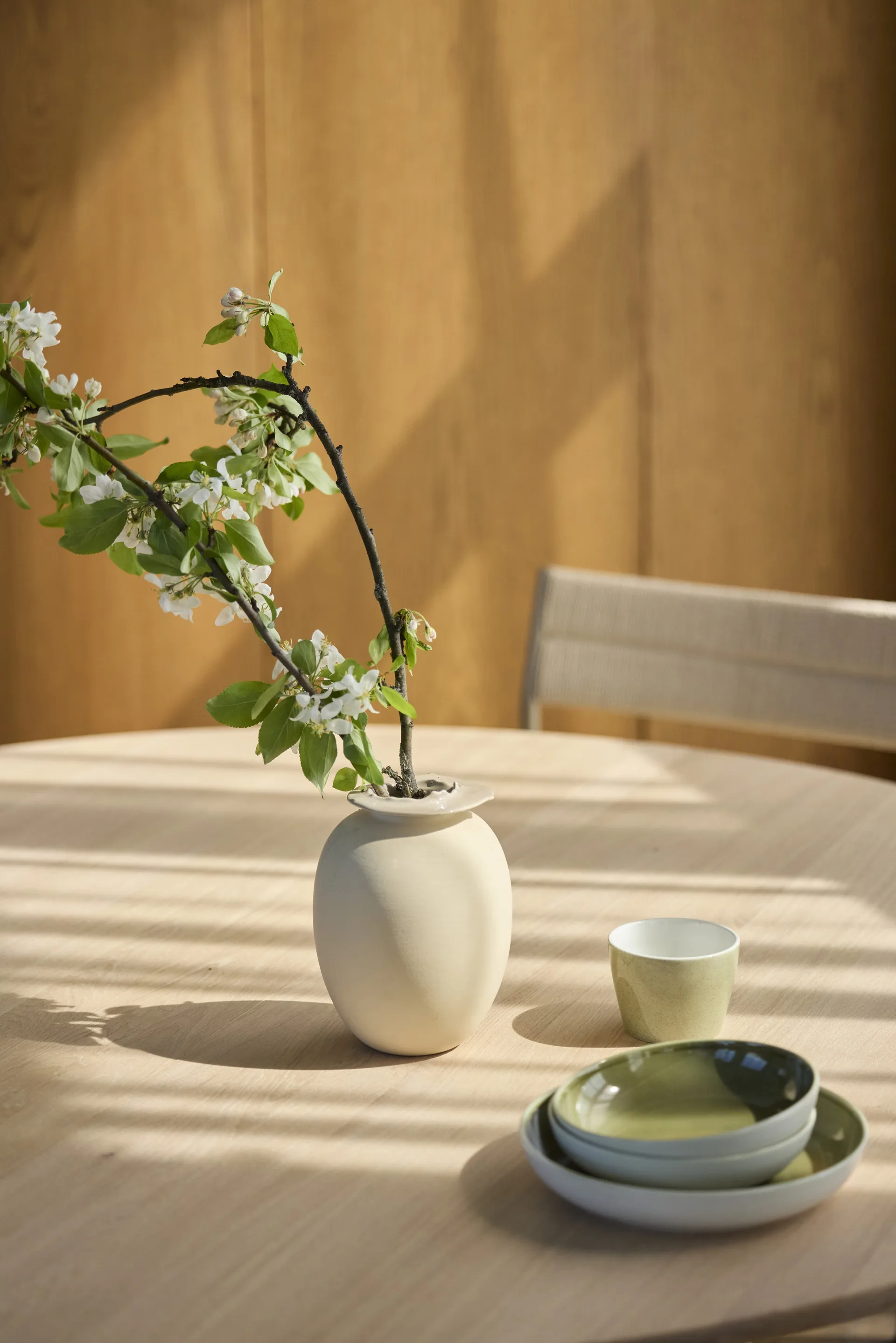 Expand spisebord Ø140 cm, Lysolieret eg Northern