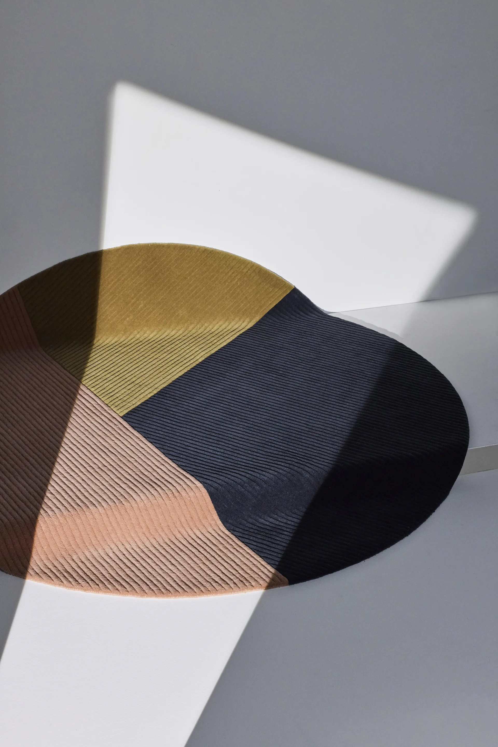 Row tæppe rundt Ø200 cm, Trio Northern