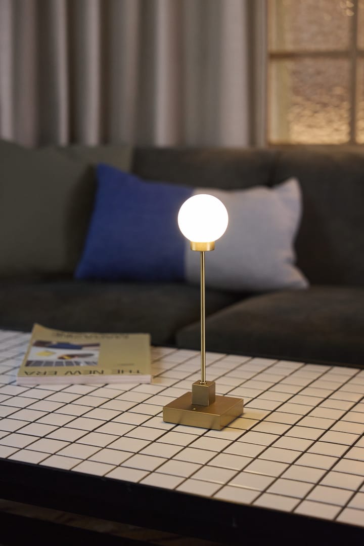 Snowball portabel bordlampe 33 cm, Messing Northern