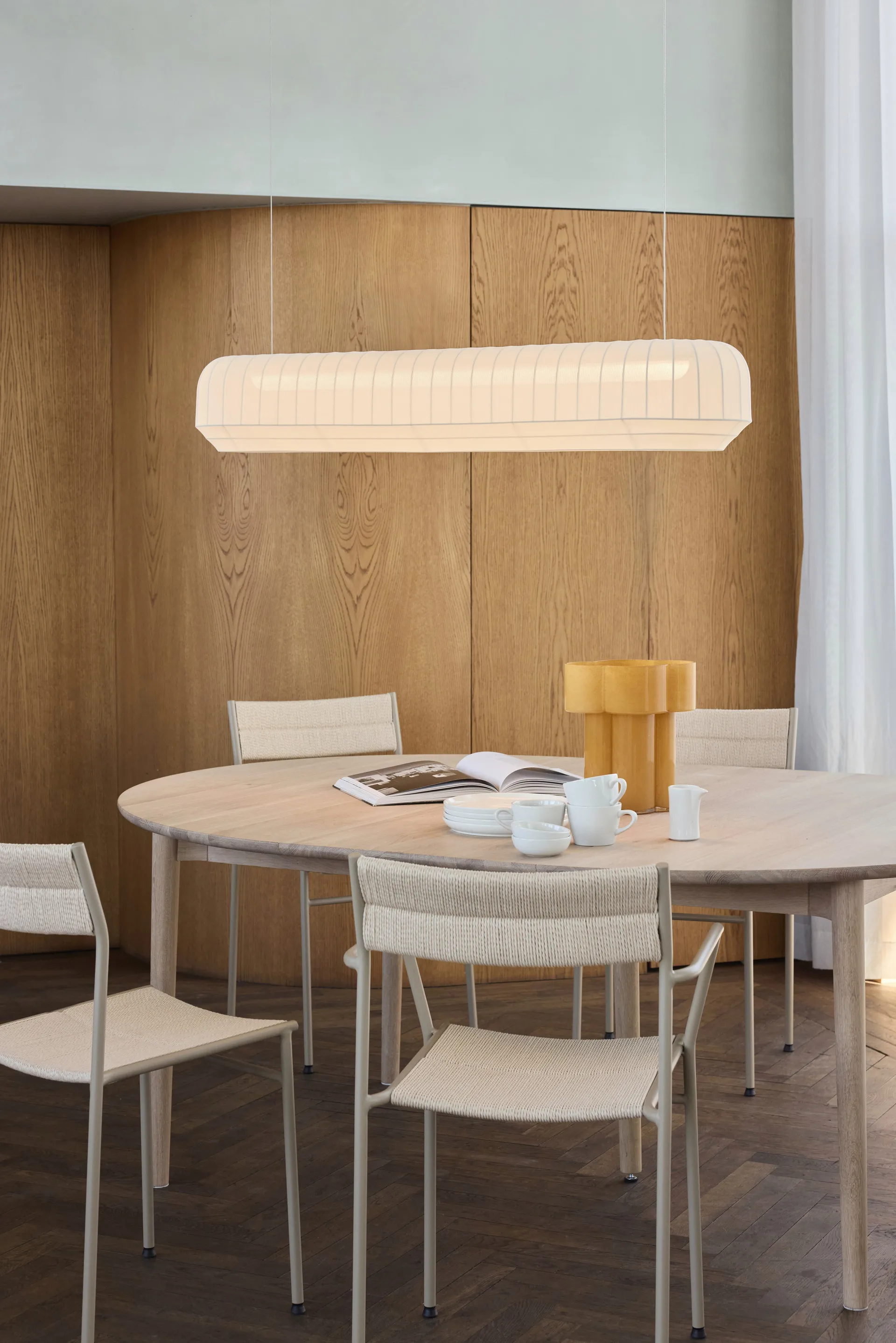 Tradition pendel linear 120 cm, Hvid Northern