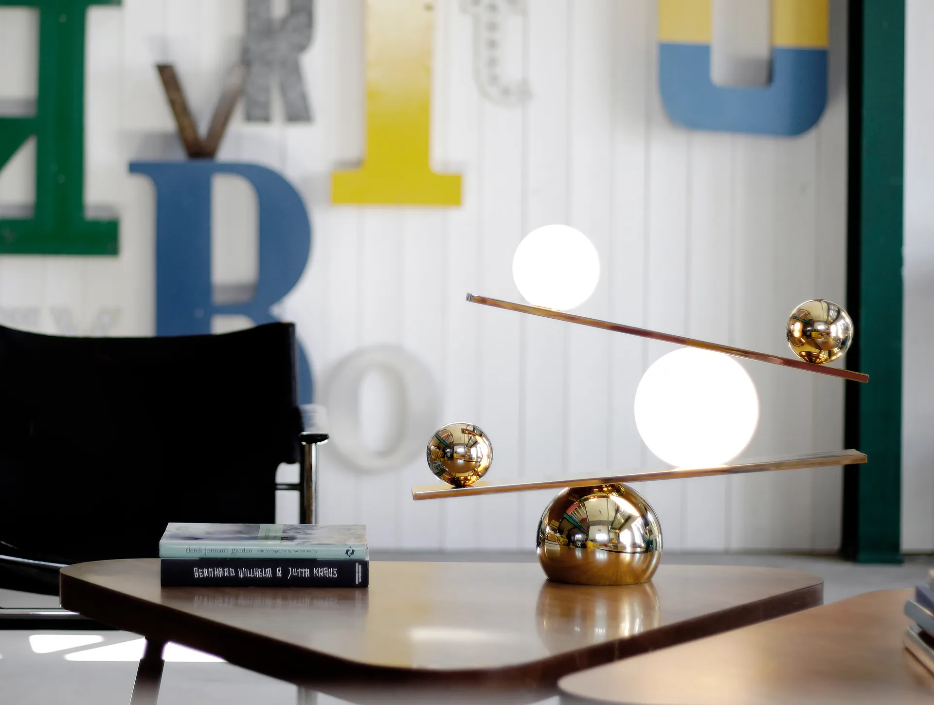 Balance bordlampe, Brass Oblure