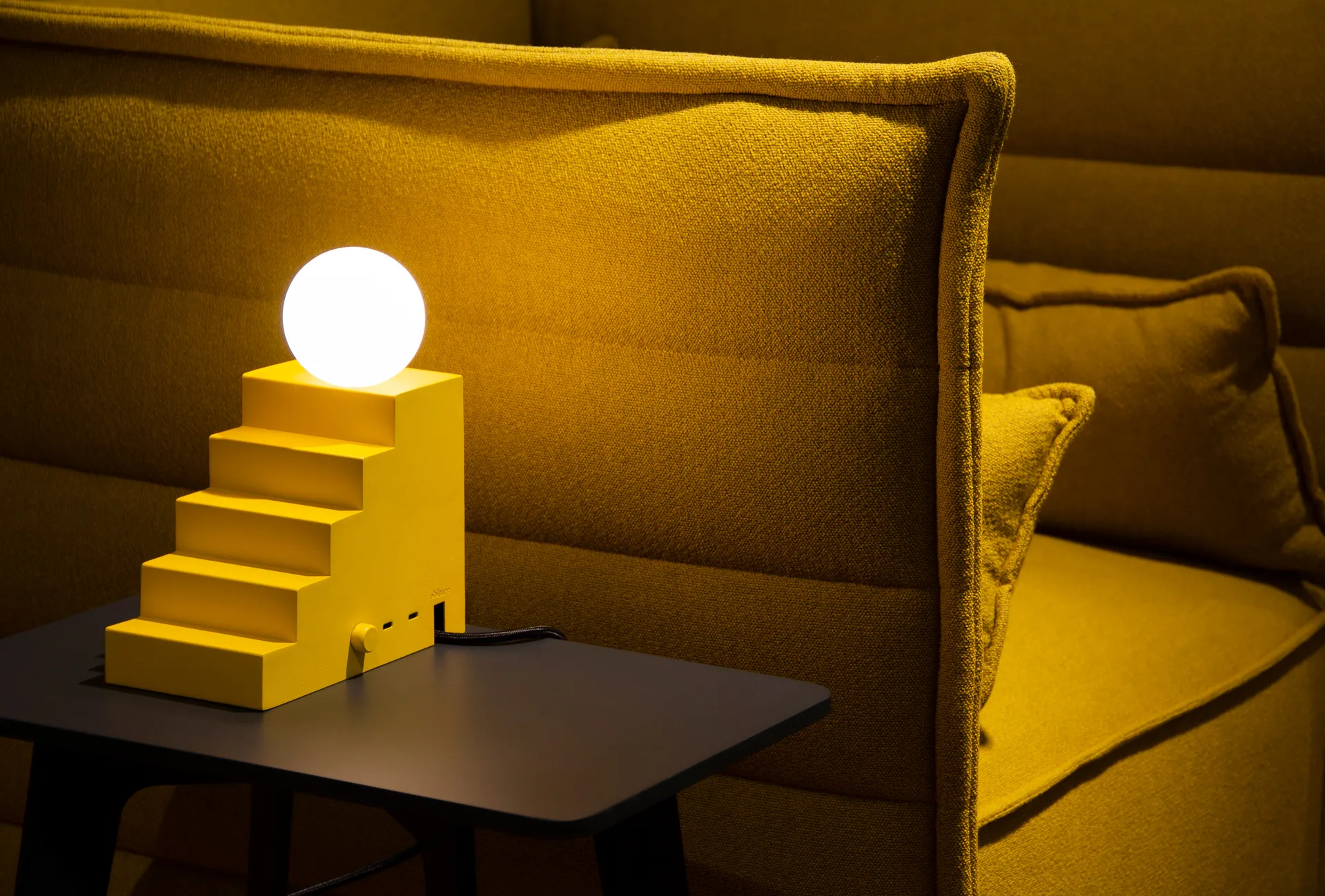 Stair bordlampe, Mello yellow Oblure