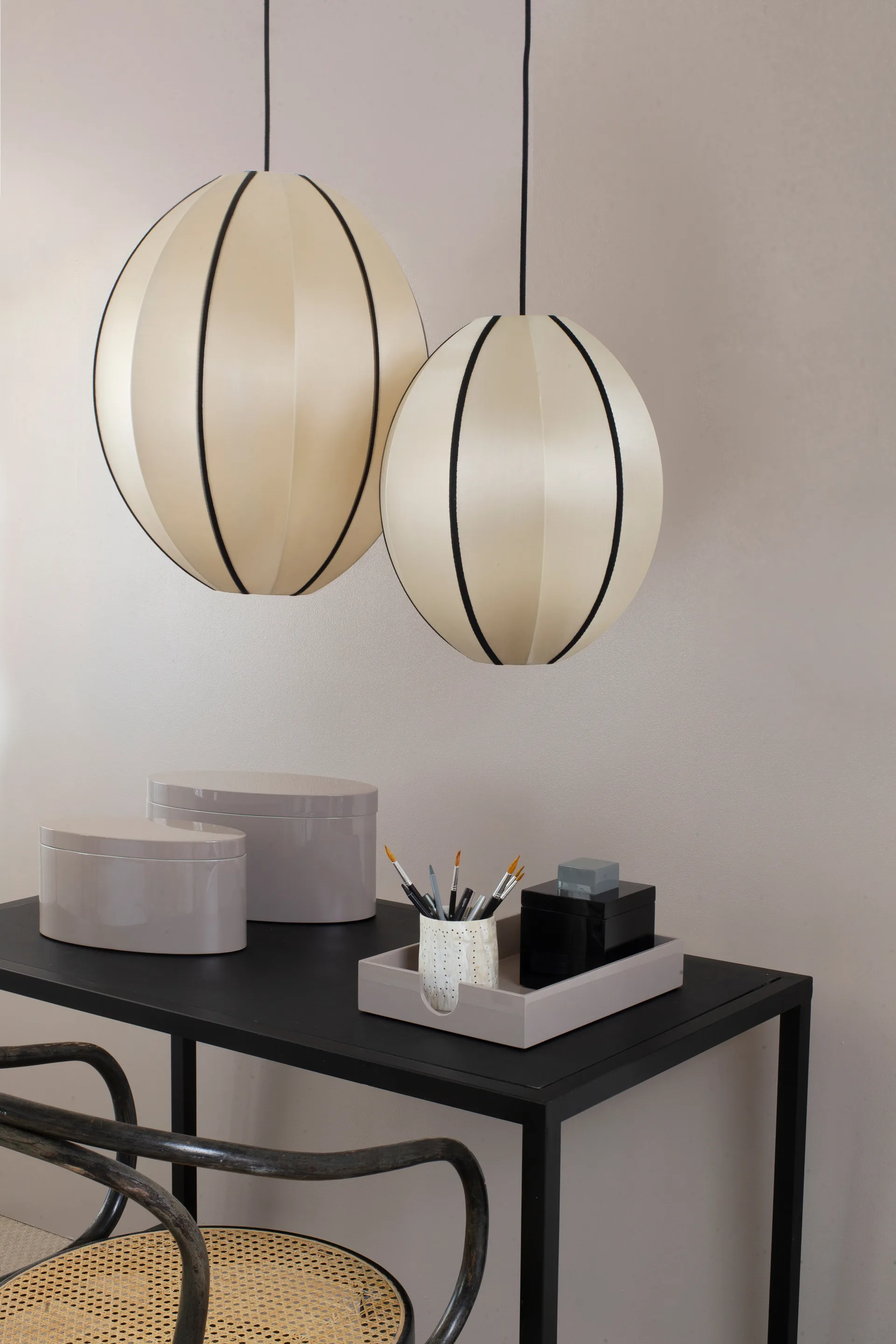 Indochina Classic Oval S lampeskærm, Kit-black Oi Soi Oi