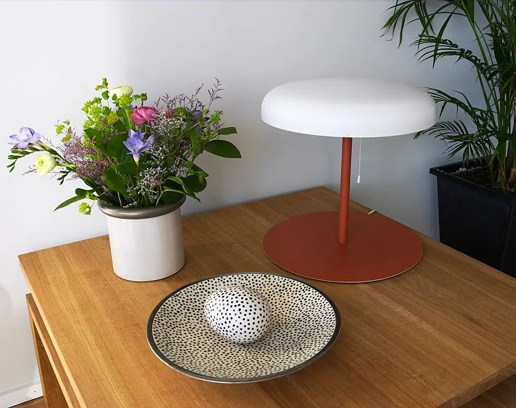 Mushroom bordlampe, orange Örsjö Belysning