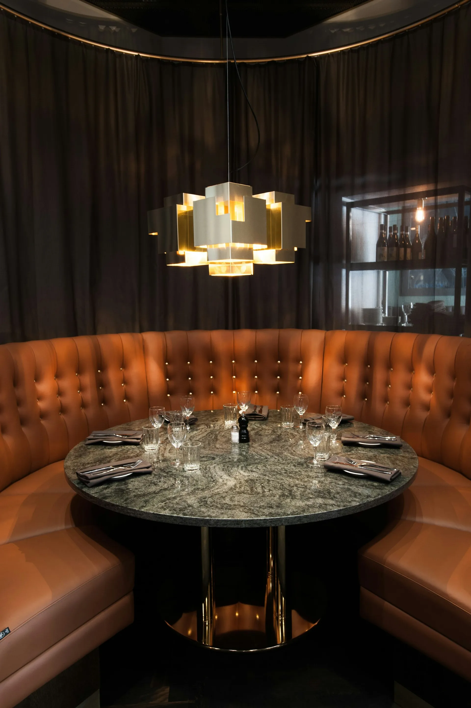 Skyline pendel, messing, mellem Örsjö Belysning