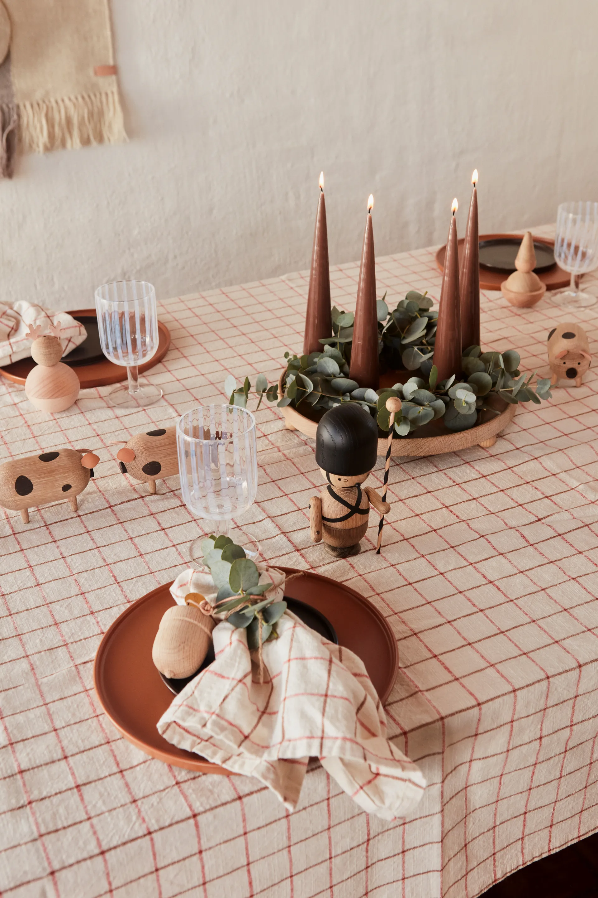 Grid dug 140x260 cm, Offwhite/Red OYOY