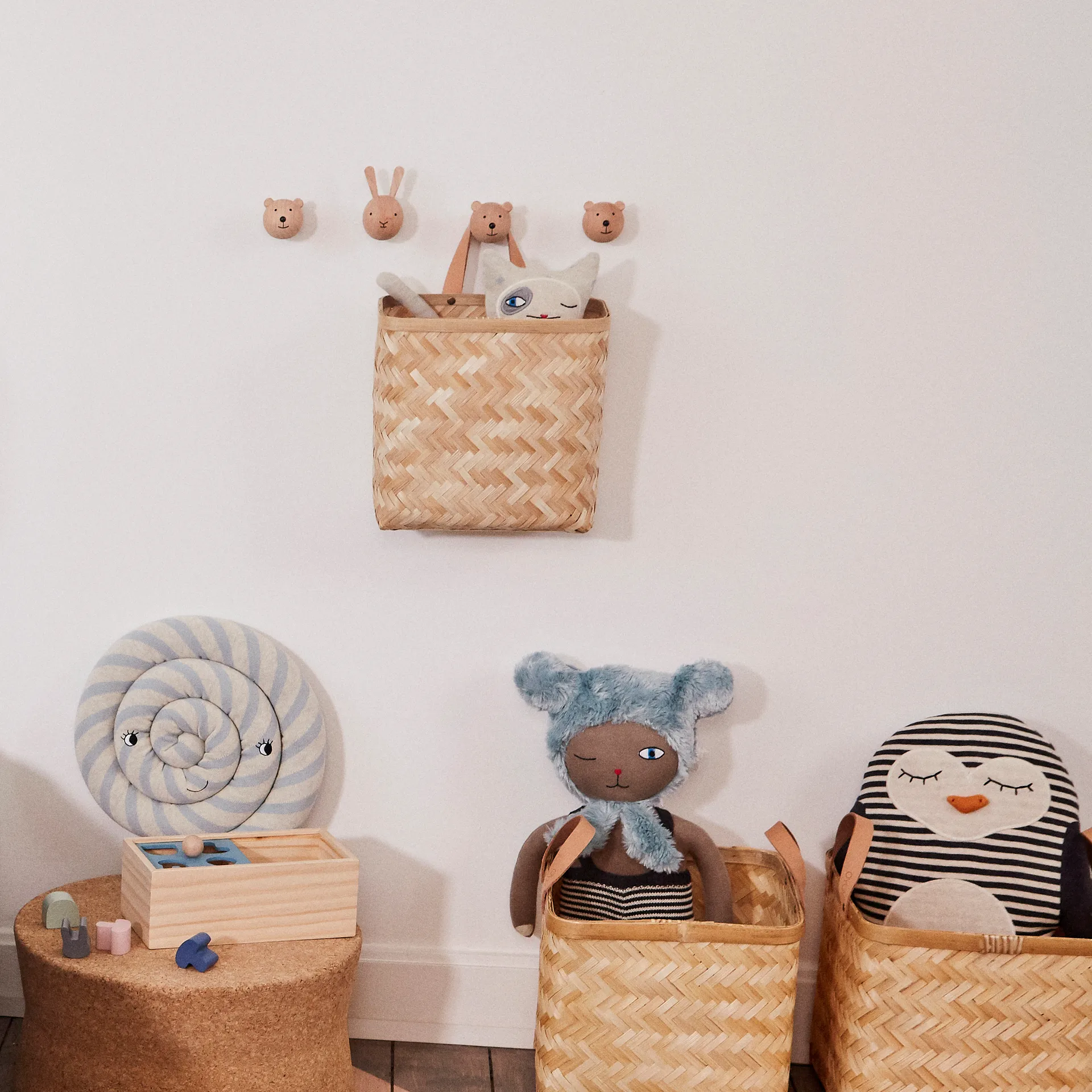 OYOY Mini vægkrog, Bjørn OYOY