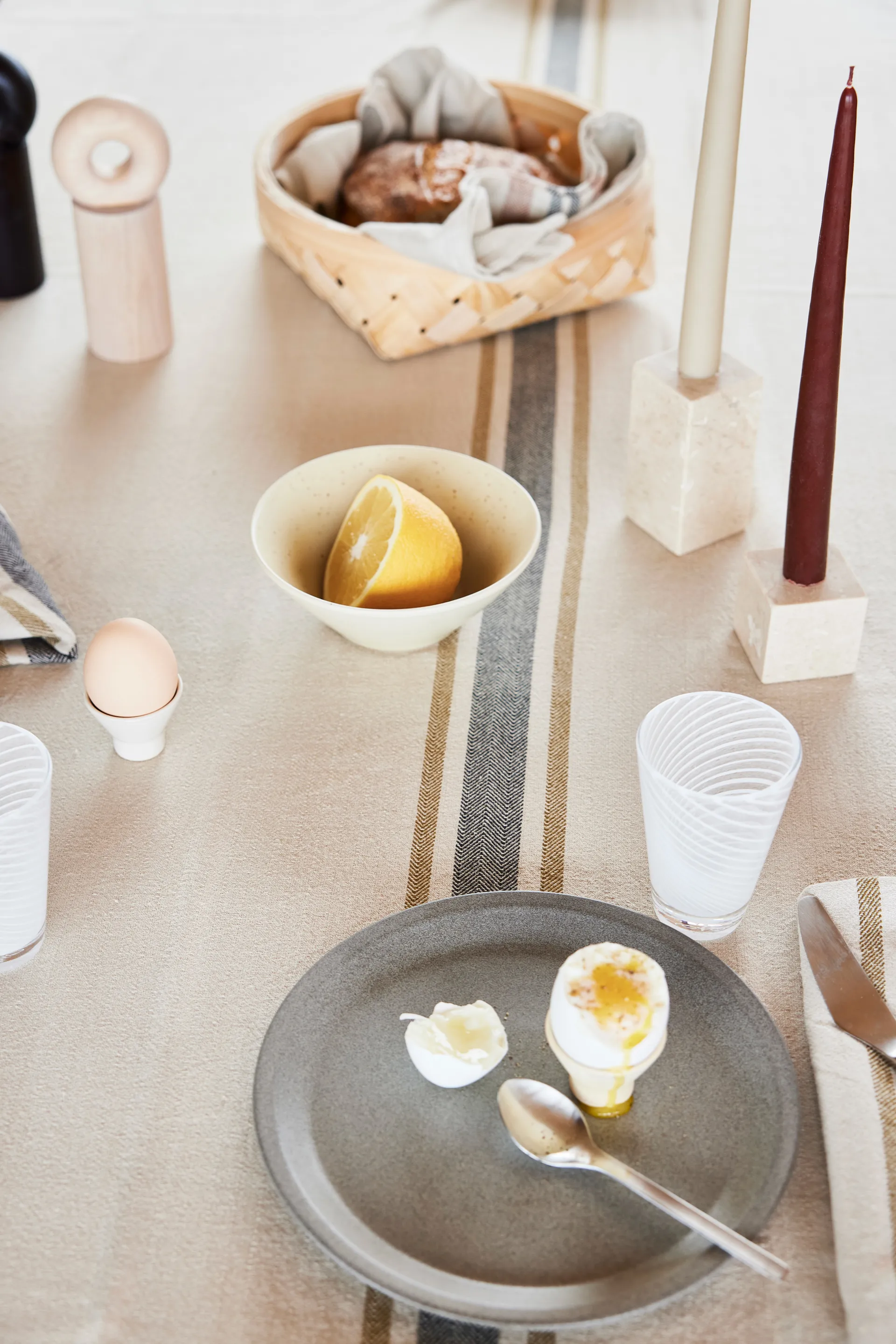 Savi lysestage 10 cm, Beige OYOY