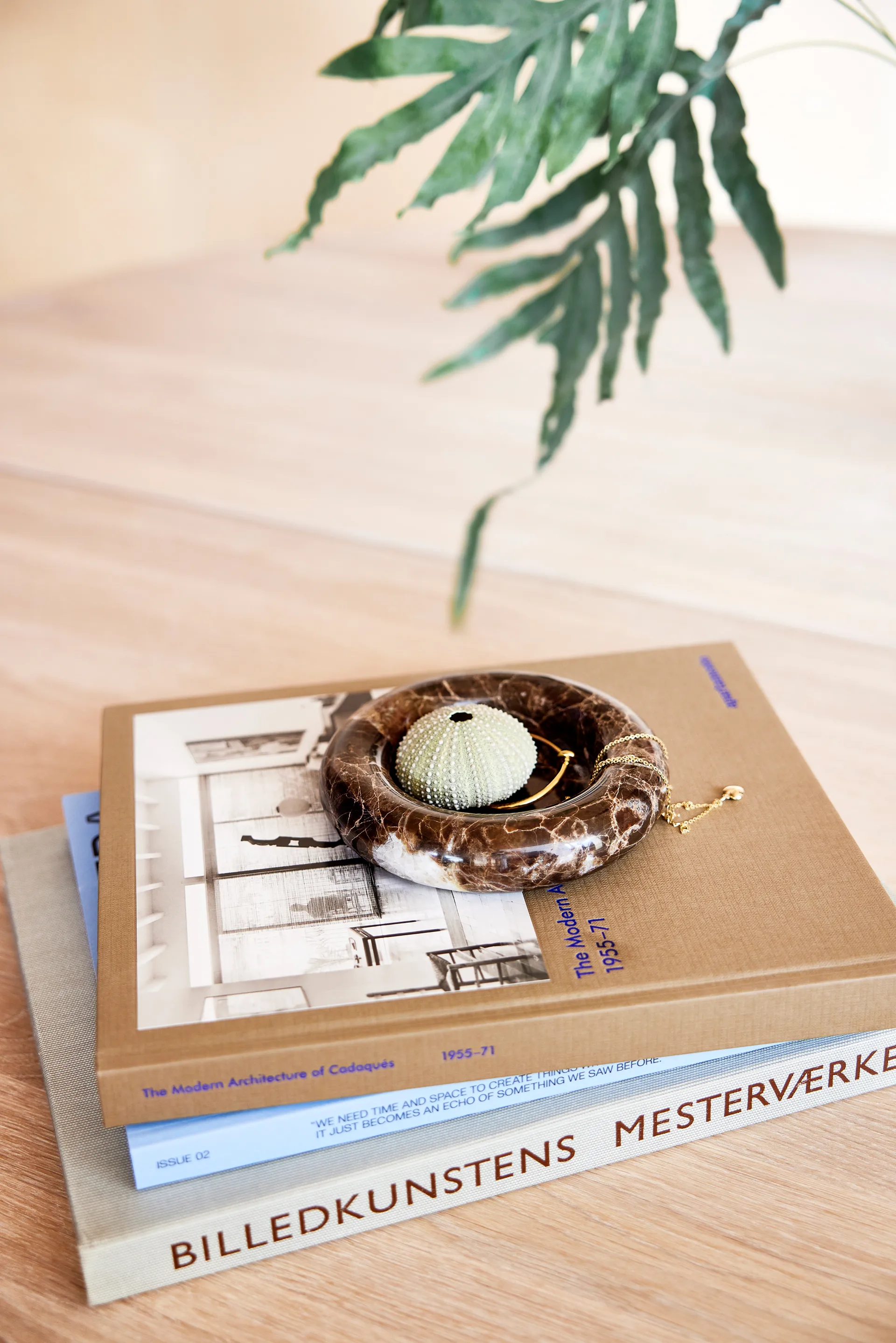 Savi marmor lysestage large Ø13,8 cm, Choko OYOY