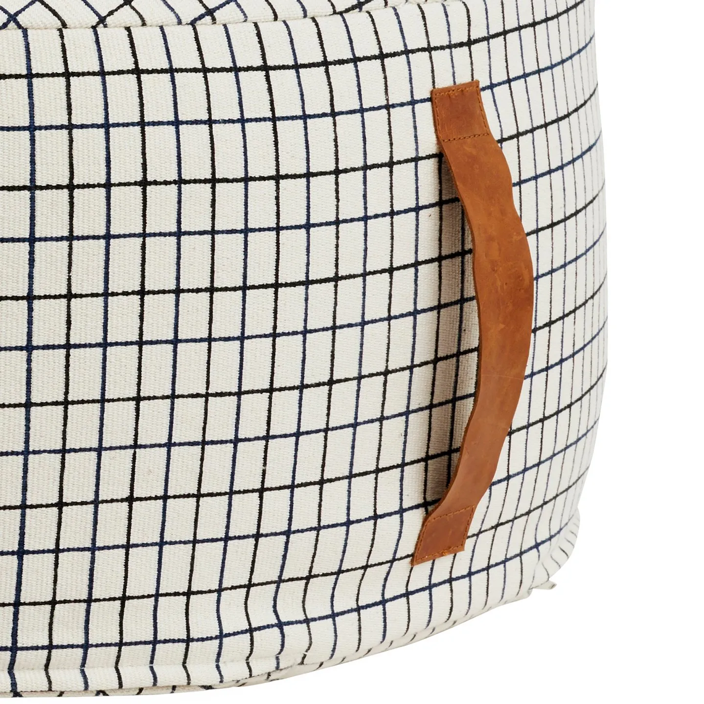 Sit on me fodskammel, rund hvid OYOY