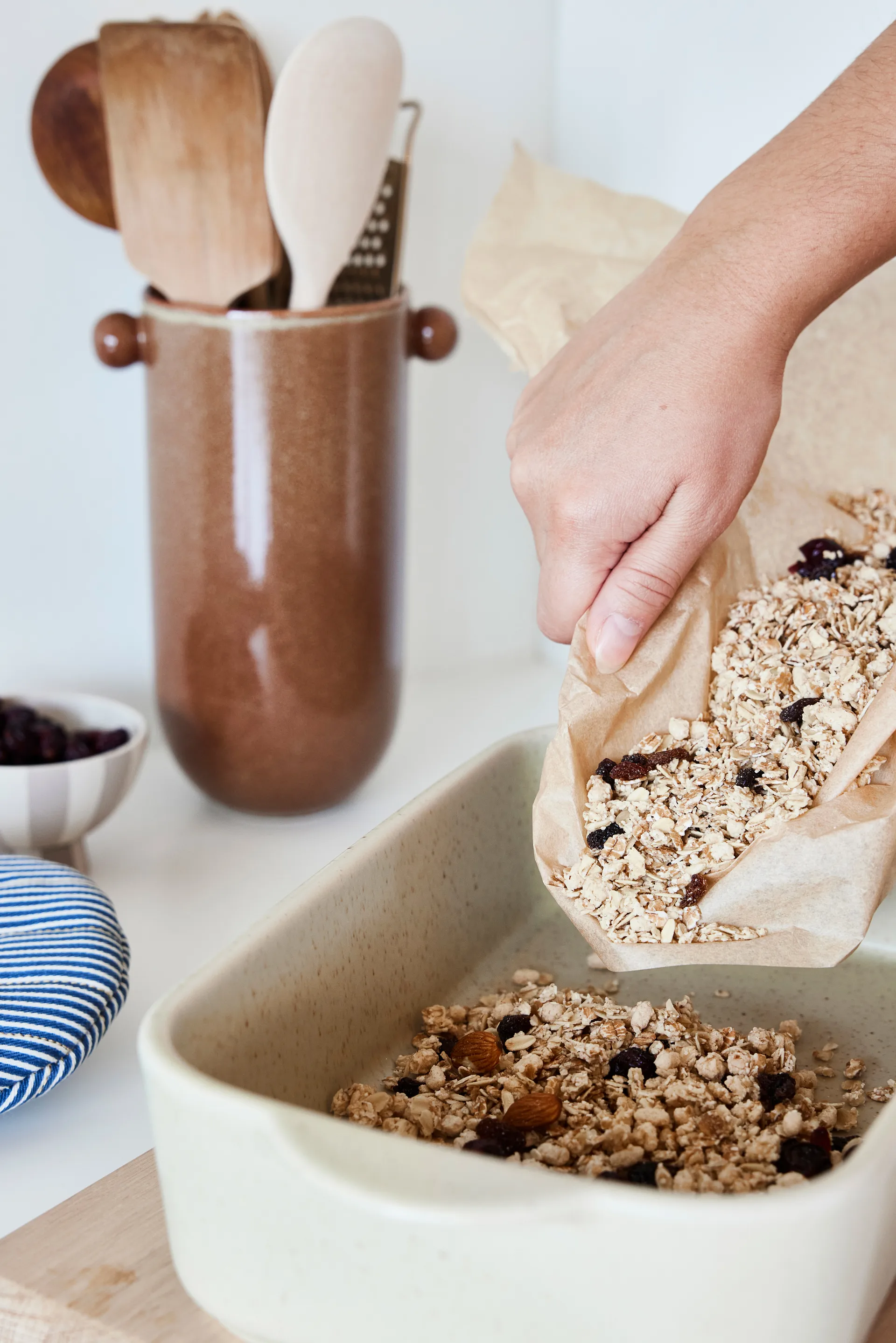 Yuka ovnfast form 17,5x32 cm, Reactive Olive OYOY