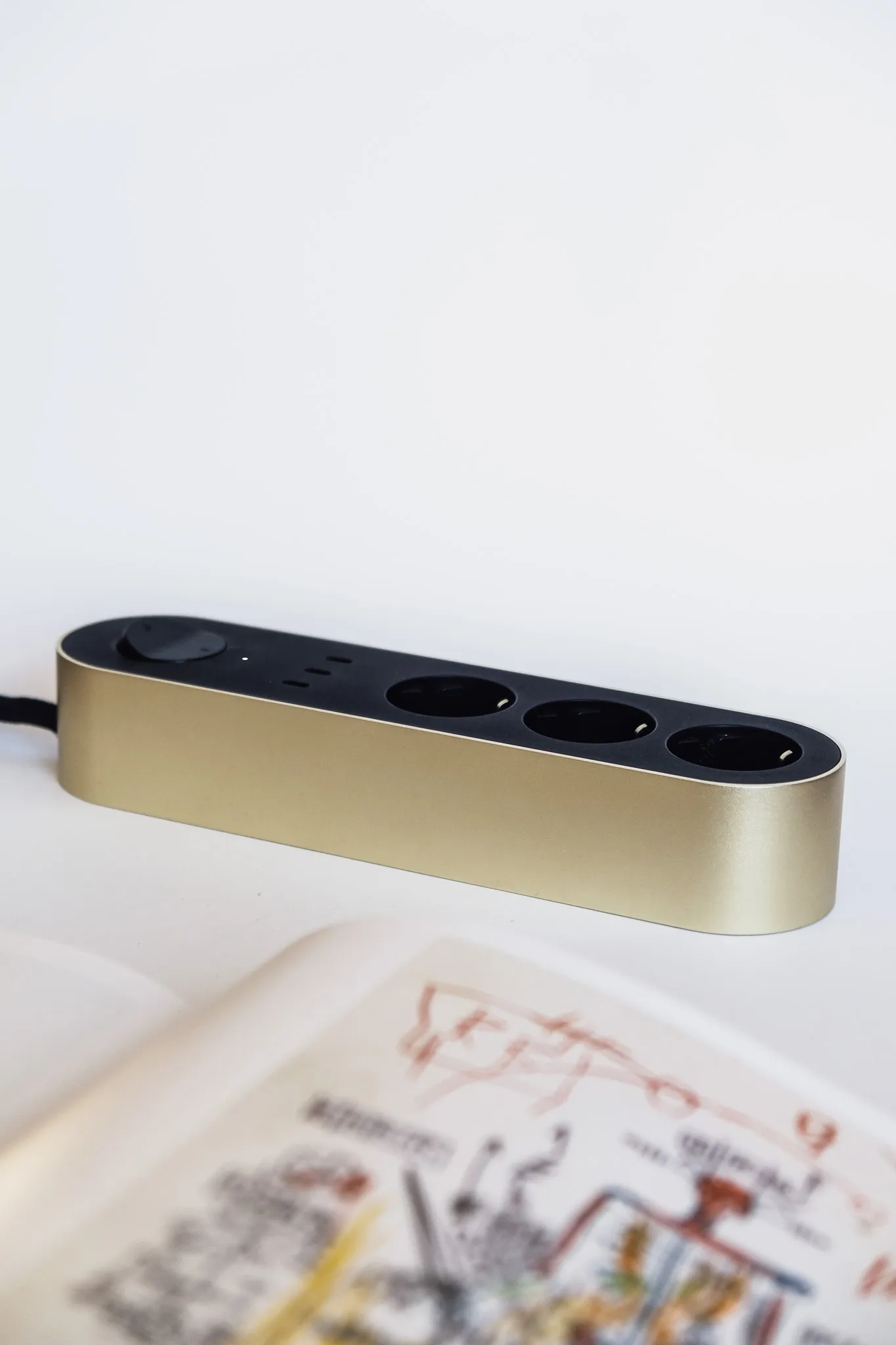 Edgar Power Bar grenudtag  , Satin brass Palette
