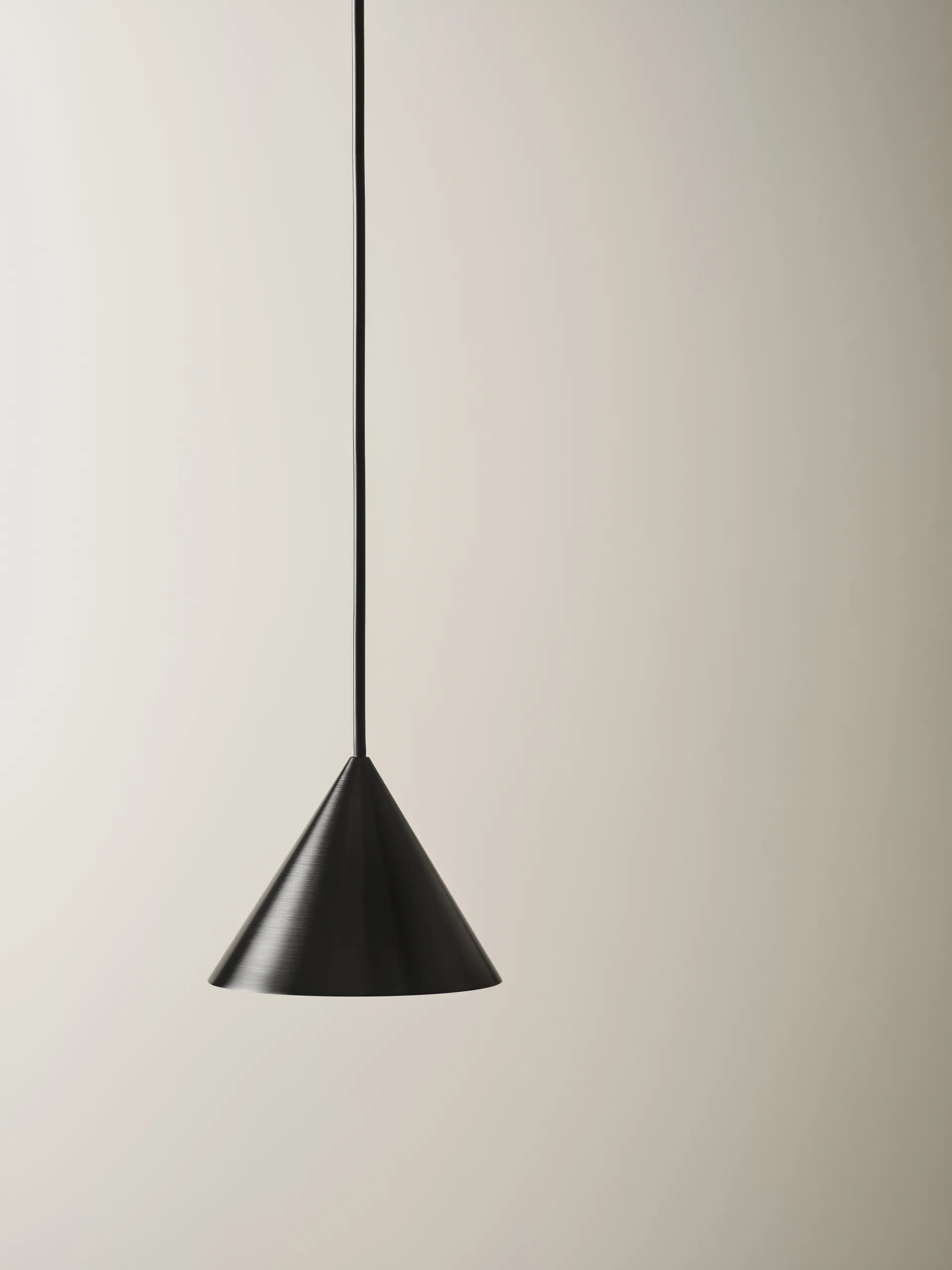 Apollo Zero loftlampe, Darkest hour Pholc