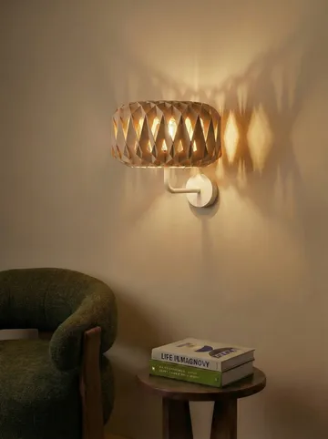 Signature 25 væglampe - Birk, Ø28×15,5 cm - Pilke