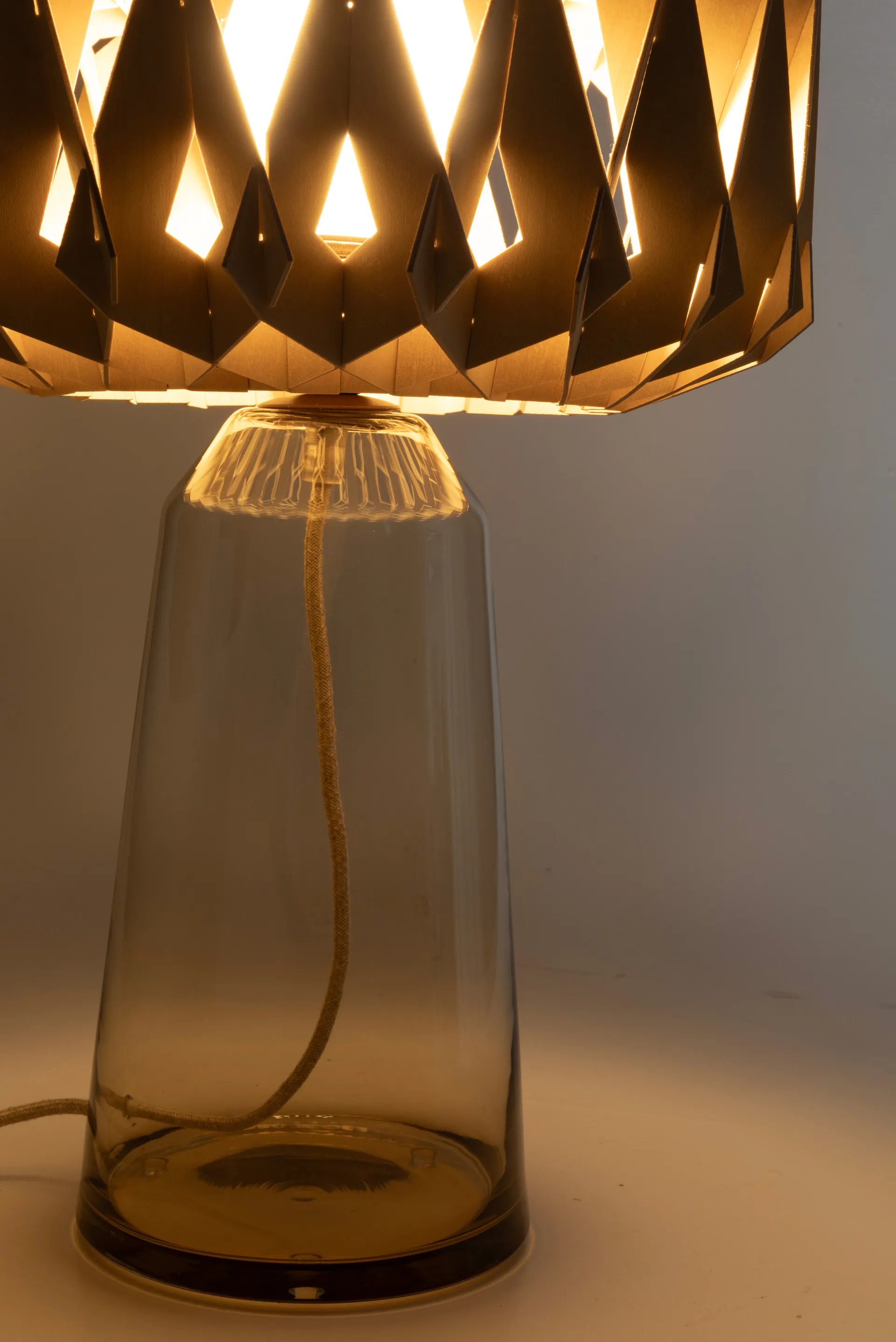 Signature 35 bordlampe, Amber-birk, Ø36,5x53 cm Pilke