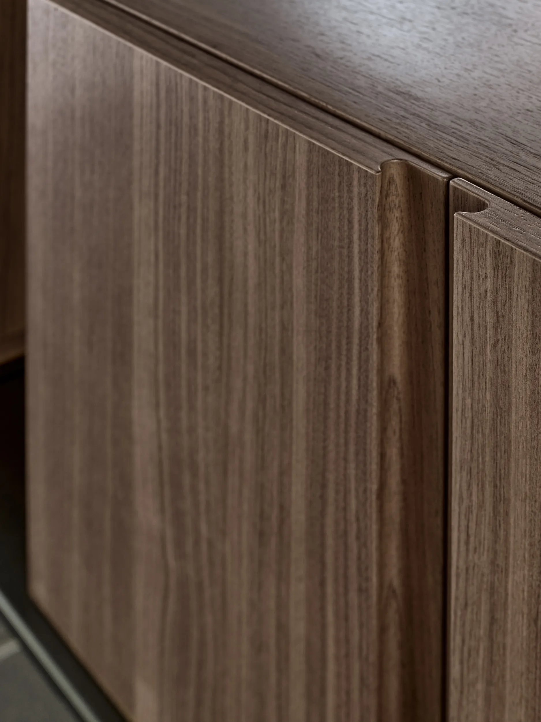 Pira G2 hyldesystem W A Black/Walnut Pira