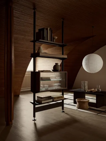 Pira vitrineskab - Valnød-riflet glas, 70x31 cm, 4 døre - Pira