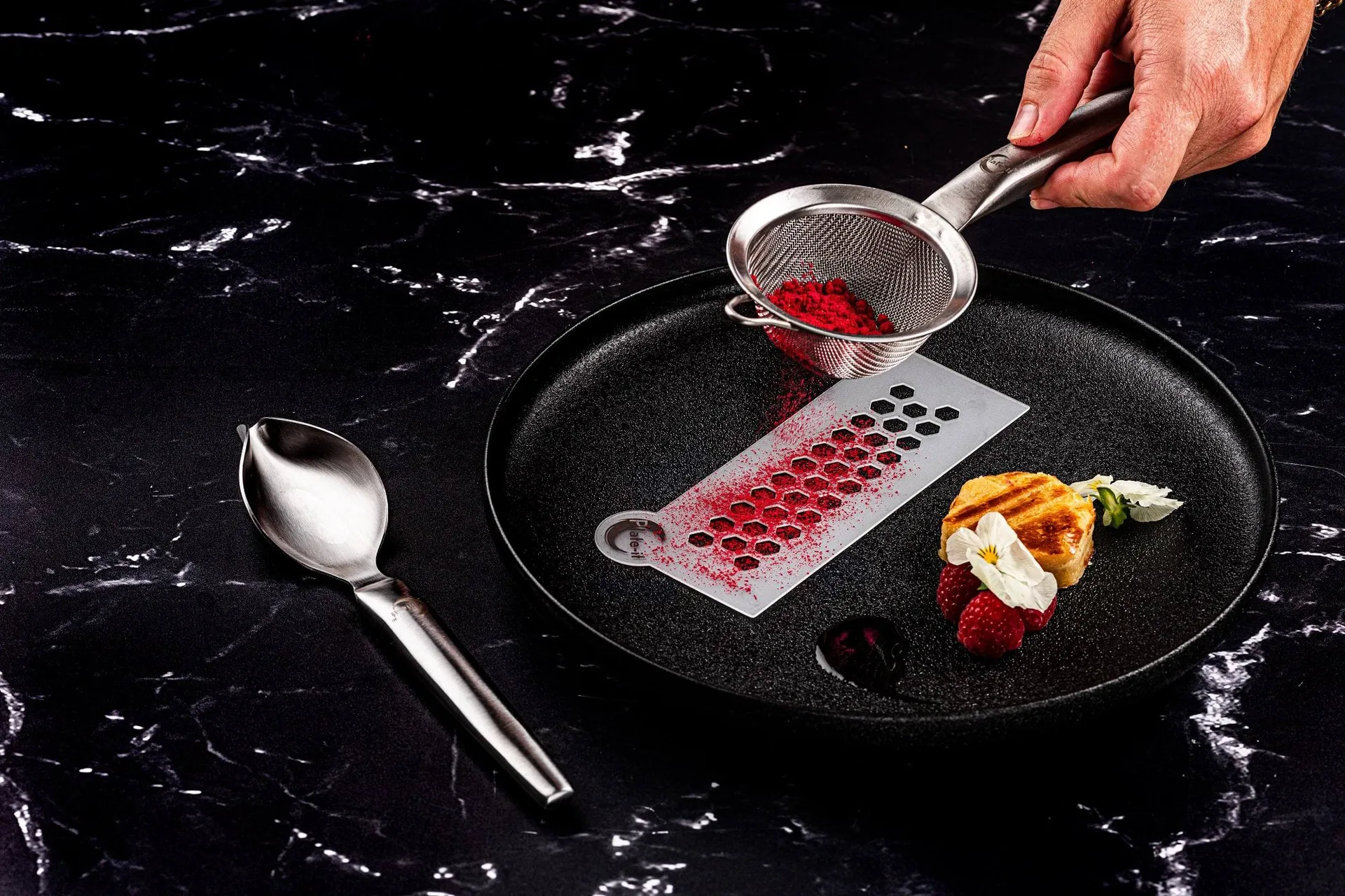 Plate-it dekorationssi, Rustfrit stål Plate It