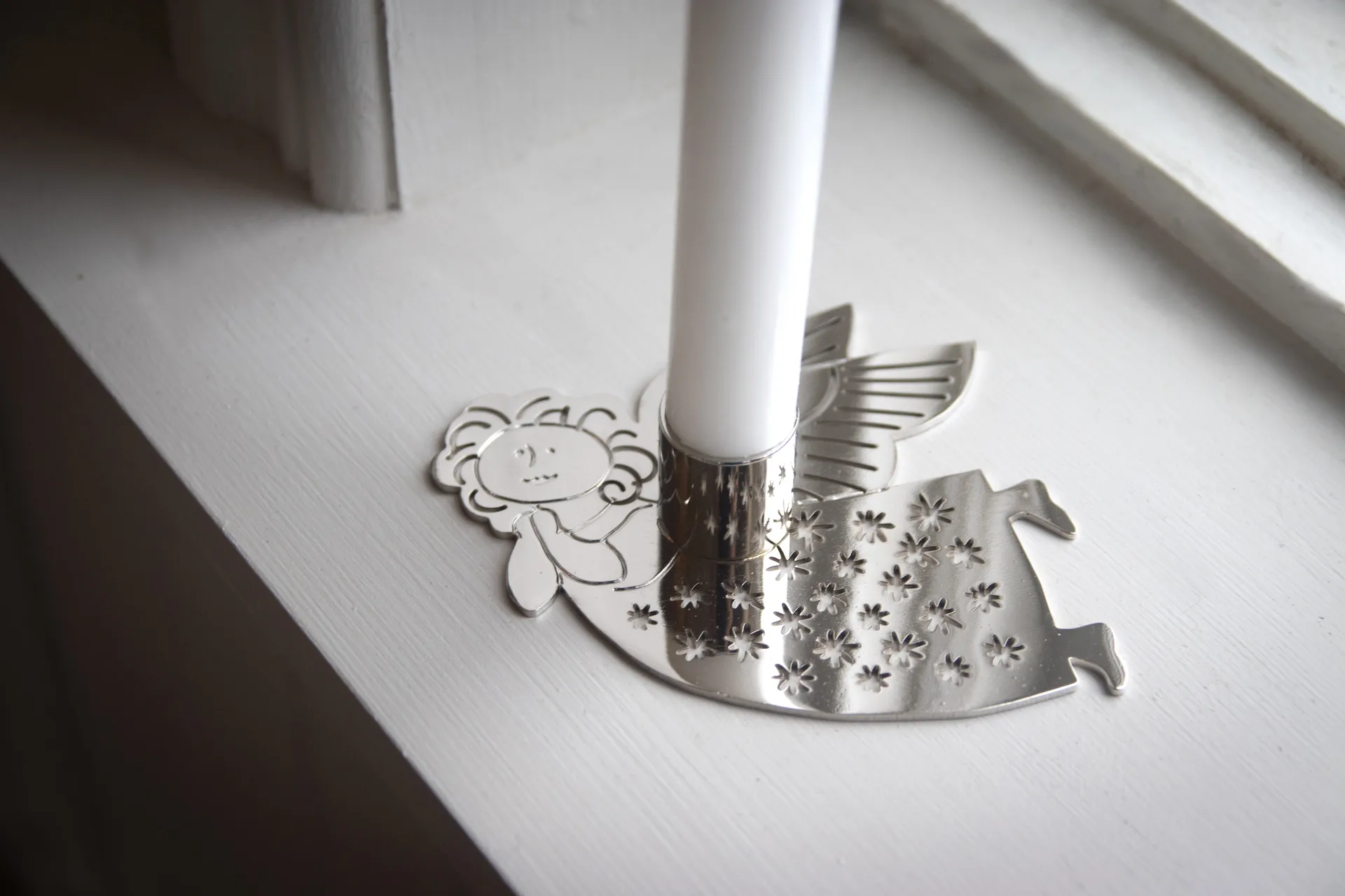 Lisa Larson Hanna lysestage, Sølv Pluto Design