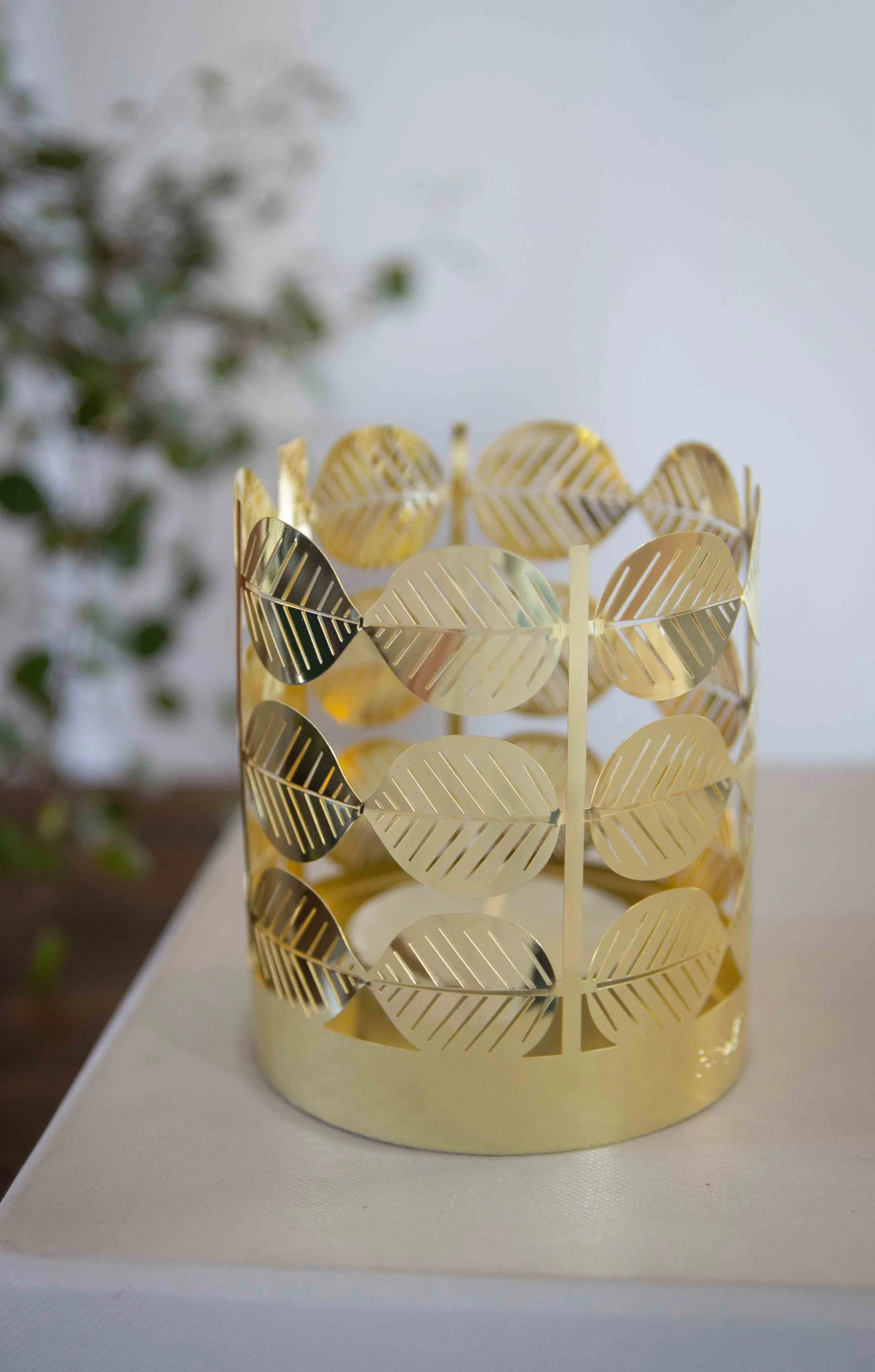 Stig L Berså lyslygte, Guld Pluto Design